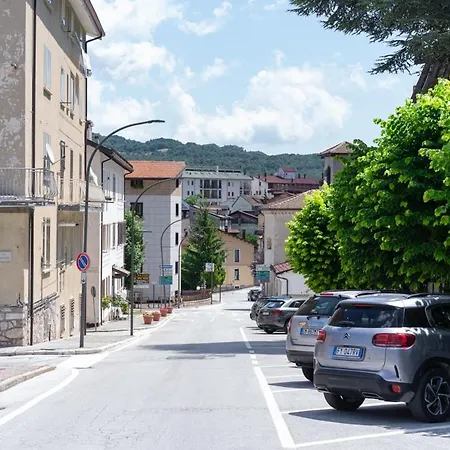 Sci A 10 Min! In Legno 3 & 2 Bagni, Centro Roccaraso