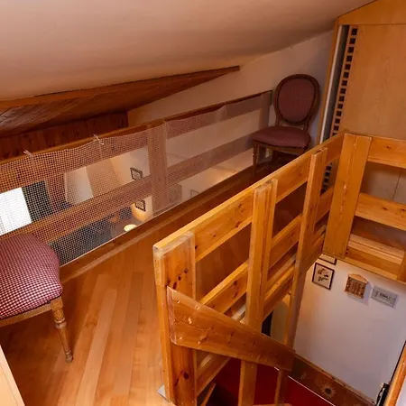 Esclusivo In Legno 3 & 2 Bagni, Centro Lägenhet