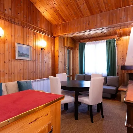 Esclusivo In Legno 3 & 2 Bagni, Centro Apartman