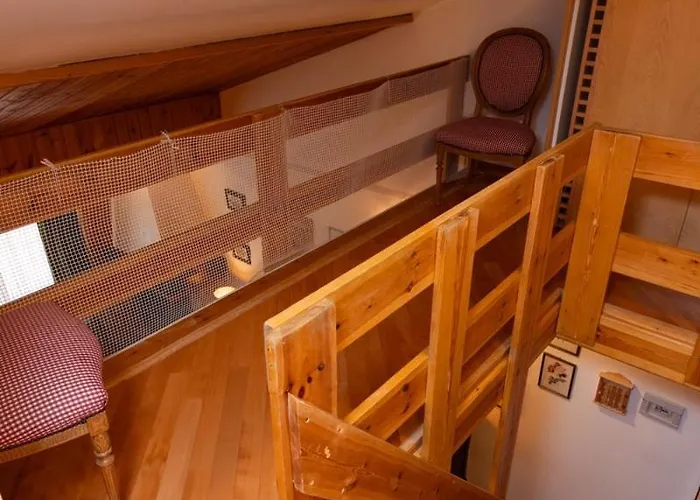 Sci A 10 Min! In Legno 3 & 2 Bagni, Centro Apartamento