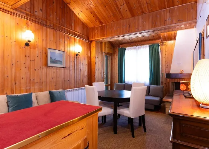 Sci A 10 Min! In Legno 3 & 2 Bagni, Centro Apartamento