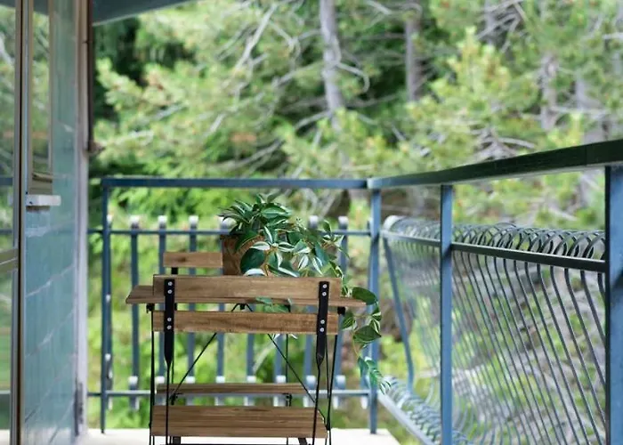 Sci A 10 Min! In Legno 3 & 2 Bagni, Centro *