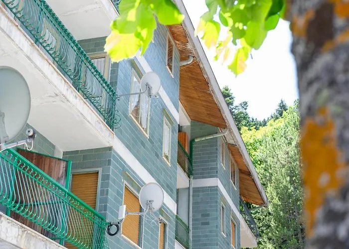 Sci A 10 Min! In Legno 3 & 2 Bagni, Centro *